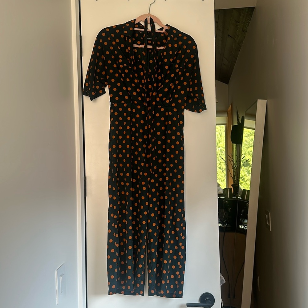 Pretty Little Thing Orange Polka Dot Culotte Jumpsuit Size 4 Small